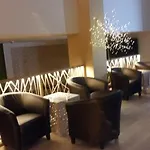 Oazis Panzio فندق مبيت وإفطار 4*