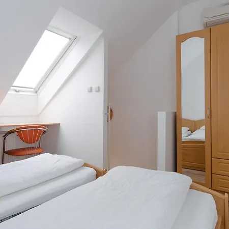 Oazis Panzio Frühstückspension 4*