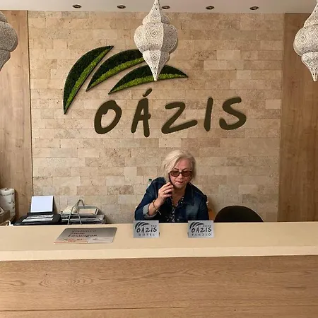 Oazis Panzio Bed & Breakfast *