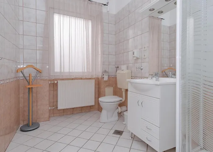 Oazis Panzio Oda ve Kahvaltı 4*